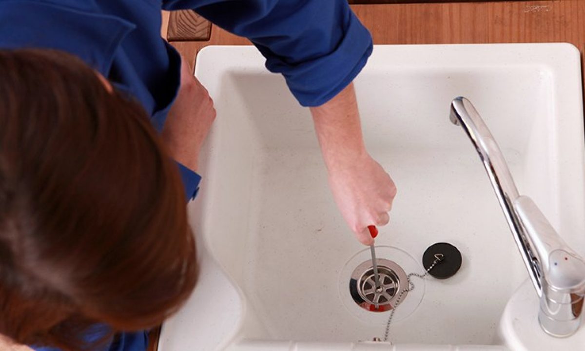 professional-drain-cleaning-1200x720